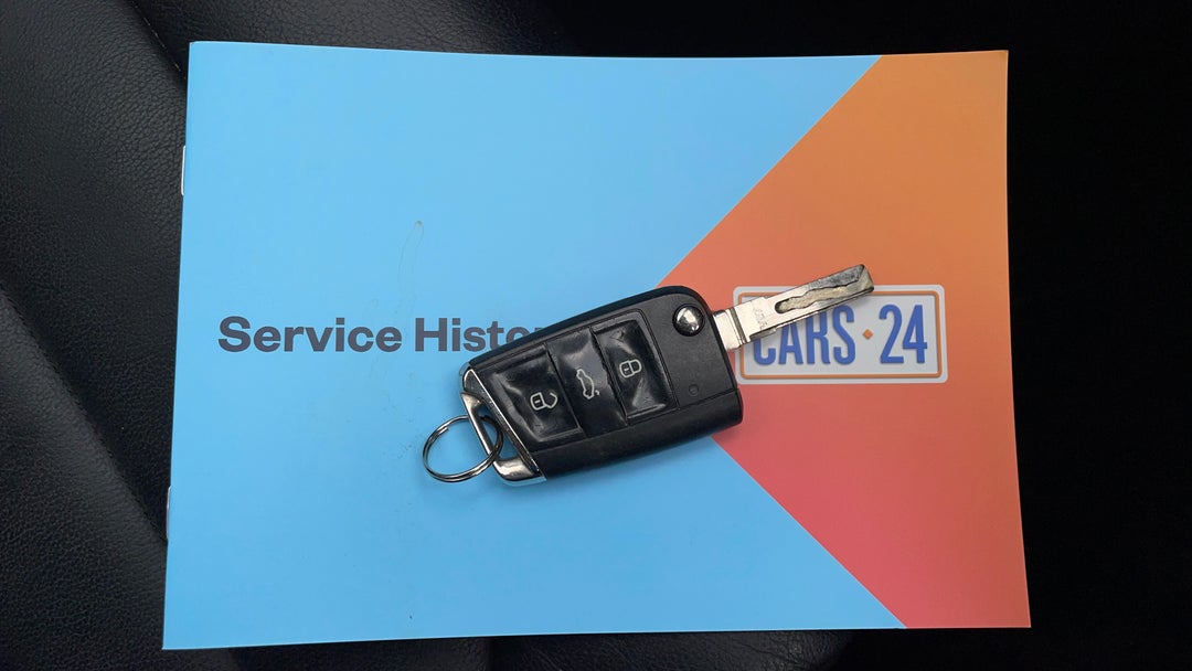 2015 Volkswagen Golf 103 Tsi Highline, Automatic, 71455 km, Key Close-up