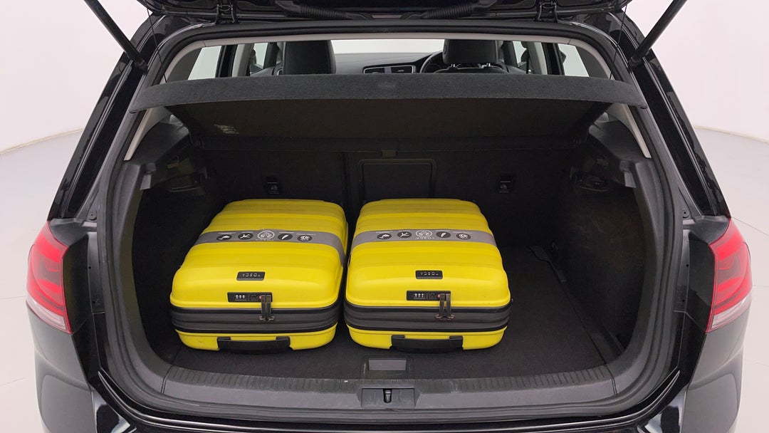 2015 Volkswagen Golf 103 Tsi Highline, Automatic, 71455 km, Boot Inside View with Luggage