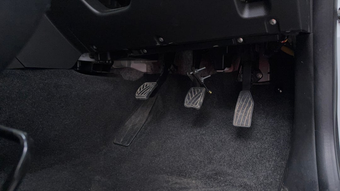 Pedals and Footmat