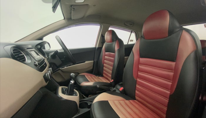 2015 Hyundai Grand i10 SPORTZ 1.2 KAPPA VTVT, Petrol, Manual, 94,114 km, Right Side Front Door Cabin