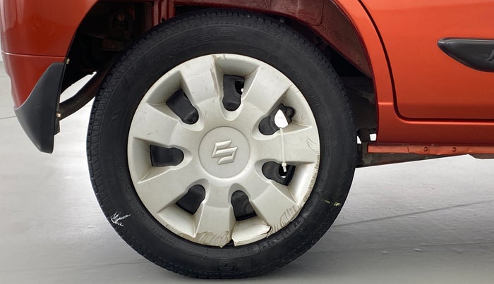 2014 Maruti Alto K10 VXI P, Petrol, Manual, 35,313 km, Right Rear Wheel