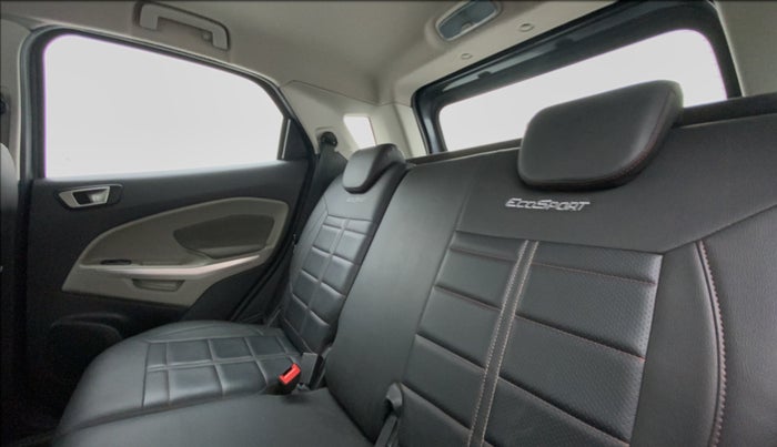 2016 Ford Ecosport 1.5 TITANIUM TI VCT, Petrol, Manual, 58,209 km, Right Side Rear Door Cabin