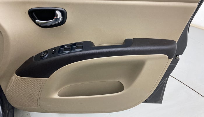 2012 Hyundai i10 MAGNA 1.2, Petrol, Manual, 10,705 km, Driver Side Door Panels Control