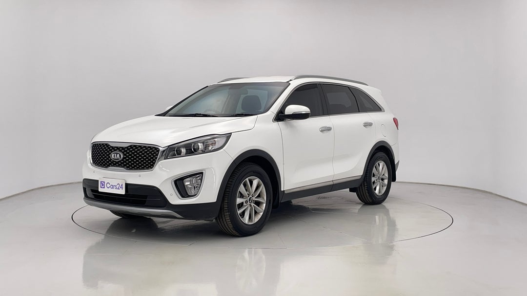 2015 Kia Sorento Si (4x2), Automatic, 108472 km, Left Front Diagonal (45- Degree) View