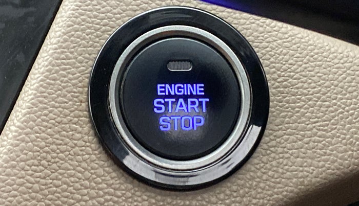 2018 Hyundai Elite i20 ASTA 1.2 (O), Petrol, Manual, 40,807 km, Keyless Start/ Stop Button