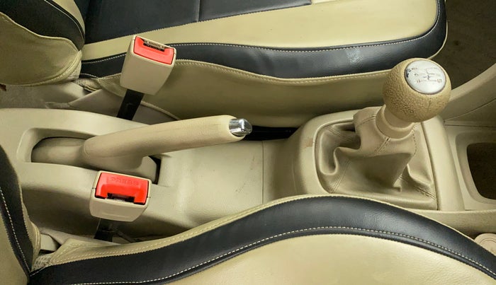 2014 Maruti Swift Dzire VXI, Petrol, Manual, 23,185 km, Gear Lever