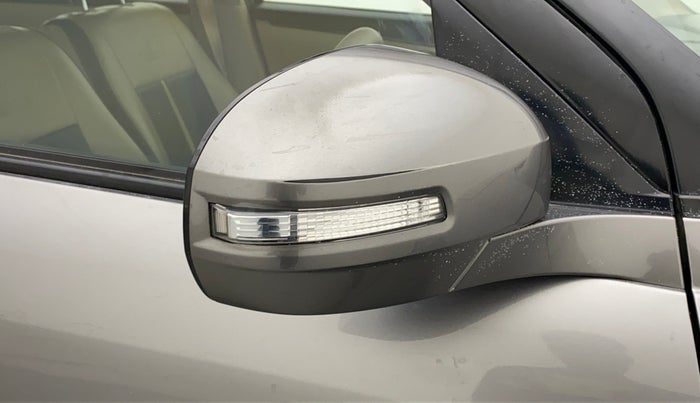 2014 Maruti Swift Dzire VXI, Petrol, Manual, 23,185 km, Right rear-view mirror - Minor scratches