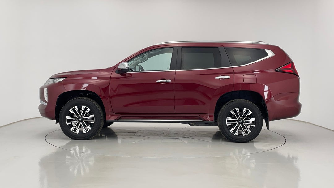 2021 Mitsubishi Pajero Sport Exceed (4x4) 7 Seat, Automatic, 77098 km, Left Side View