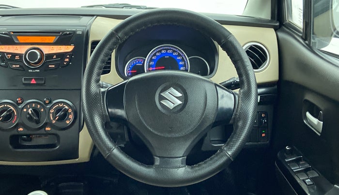 2017 Maruti Wagon R 1.0 VXI, Petrol, Manual, 18,932 km, Steering Wheel Close Up
