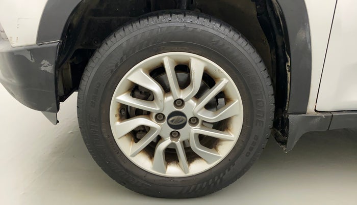 2017 Mahindra Kuv100 K6 6 STR, Petrol, Manual, 46,612 km, Left Front Wheel