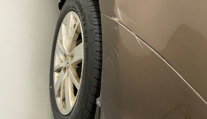 2016 Volkswagen Ameo HIGHLINE1.2L, Petrol, Manual, 10,117 km, Rear bumper - Minor scratches