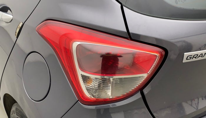 2019 Hyundai Grand i10 ASTA 1.2 KAPPA VTVT, CNG, Manual, 73,424 km, Left tail light - Minor scratches