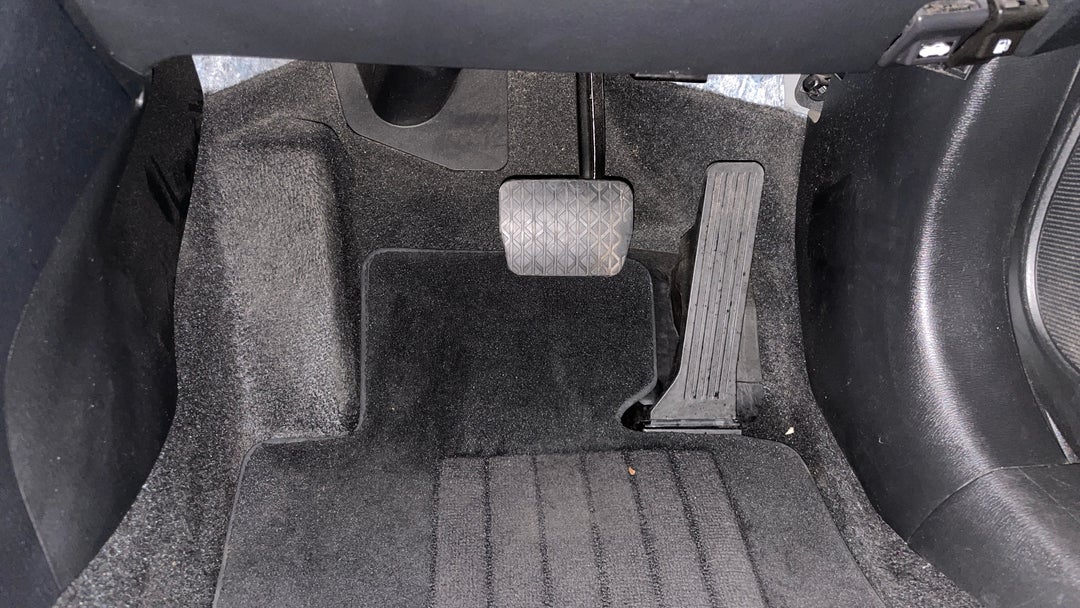 Pedals and Footmat