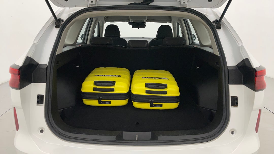 2022 GWM Haval H6 Premium, Automatic, 43948 km, Boot Inside View with Luggage