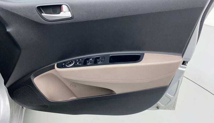 2016 Hyundai Grand i10 SPORTZ 1.2 KAPPA VTVT, Petrol, Manual, 6,417 km, Driver Side Door Panels Control