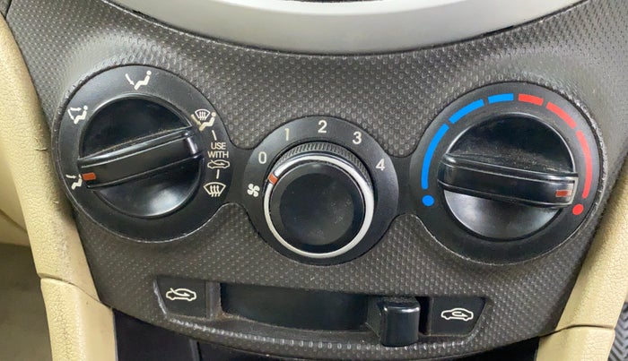 2012 Hyundai Verna FLUIDIC 1.4 VTVT, Petrol, Manual, 74,433 km, Dashboard - Air Re-circulation knob is not working