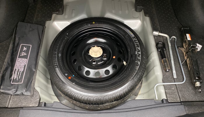 2018 Toyota YARIS VX CVT, Petrol, Automatic, 29,982 km, Spare Tyre