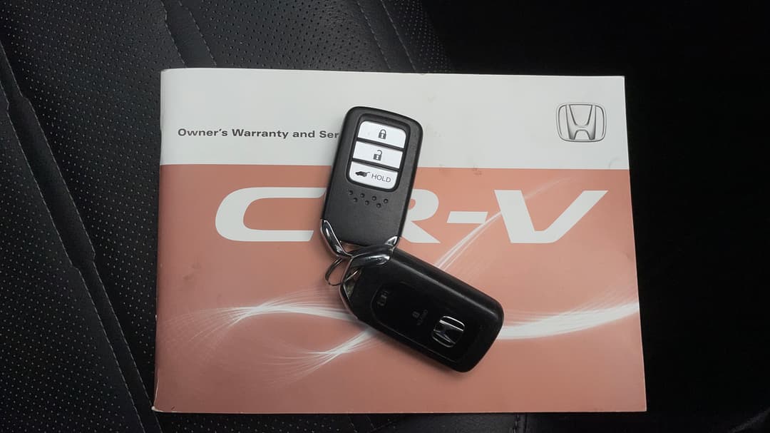 2017 Honda CR-V Vti-lx (awd), Automatic, 83109 km, Key Close-up