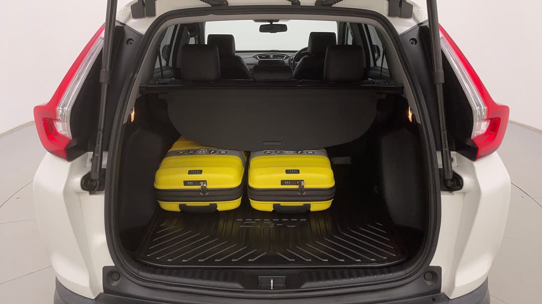 2017 Honda CR-V Vti-lx (awd), Automatic, 83109 km, Boot Inside View with Luggage