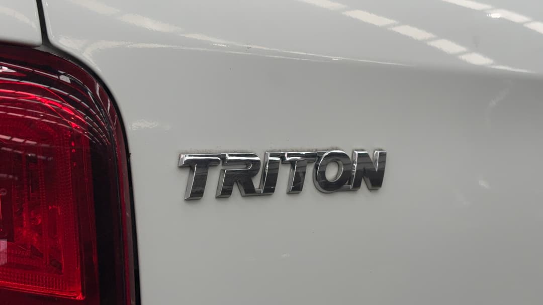 2021 Mitsubishi Triton Glx-r (4x2), Automatic, 74257 km, Badge (Boot Left Side)