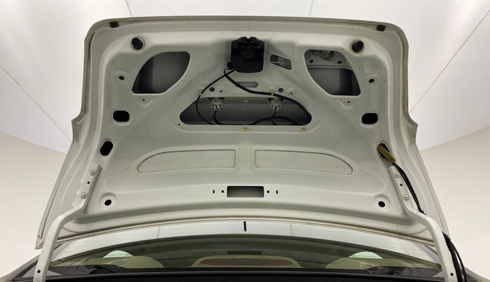 2015 Honda Amaze 1.2L I-VTEC VX, Petrol, Manual, 44,896 km, Boot Door Open