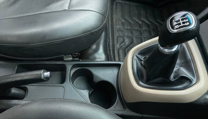 2015 Hyundai Xcent S 1.2, Petrol, Manual, 51,874 km, Gear Lever