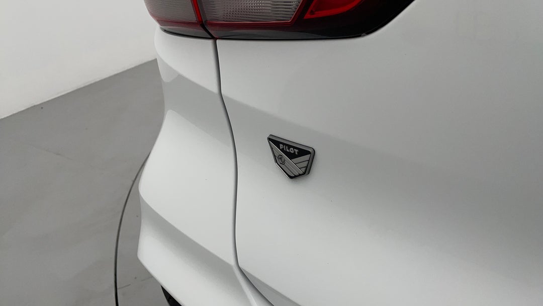 2022 MG Zst Excite, Automatic, 6835 km, Badge (Boot Left Side)