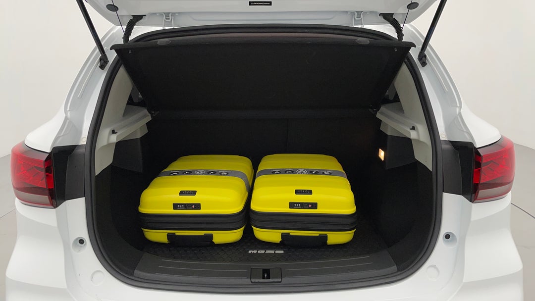 2022 MG Zst Excite, Automatic, 6835 km, Boot Inside View with Luggage