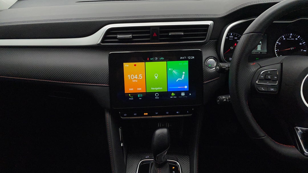 2022 MG Zst Excite, Automatic, 6835 km, Center Console