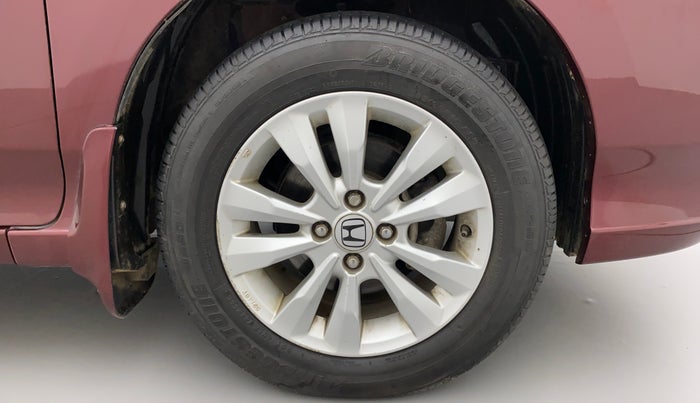2012 Honda City 1.5L I-VTEC V MT, Petrol, Manual, 1,02,625 km, Right Front Wheel