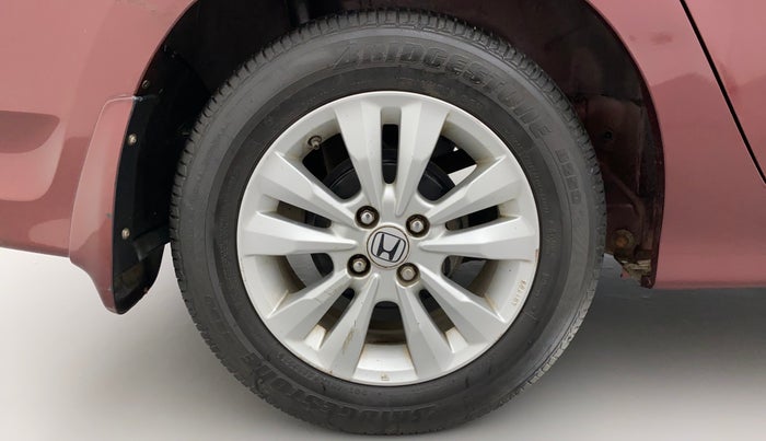 2012 Honda City 1.5L I-VTEC V MT, Petrol, Manual, 1,02,625 km, Right Rear Wheel