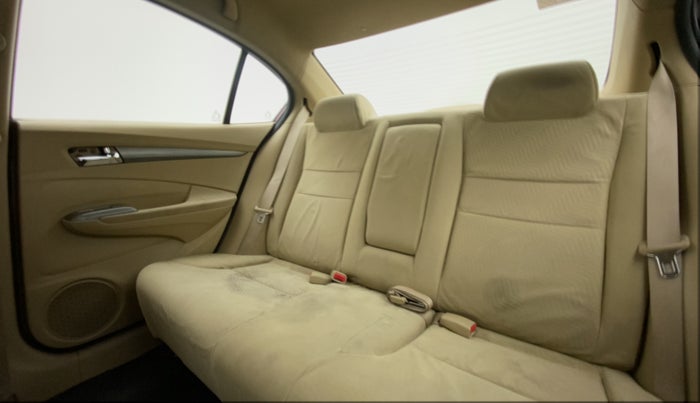 2012 Honda City 1.5L I-VTEC V MT, Petrol, Manual, 1,02,625 km, Right Side Rear Door Cabin
