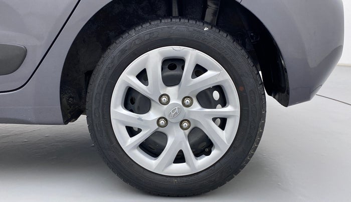 2017 Hyundai Grand i10 MAGNA 1.2 KAPPA VTVT, Petrol, Manual, 17,645 km, Left Rear Wheel