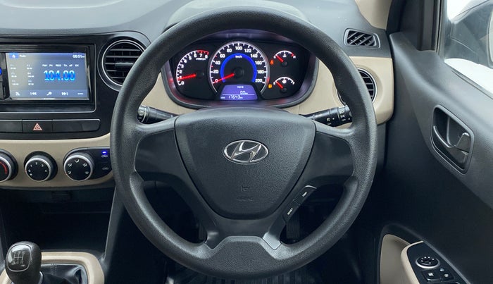 2017 Hyundai Grand i10 MAGNA 1.2 KAPPA VTVT, Petrol, Manual, 17,645 km, Steering Wheel Close Up