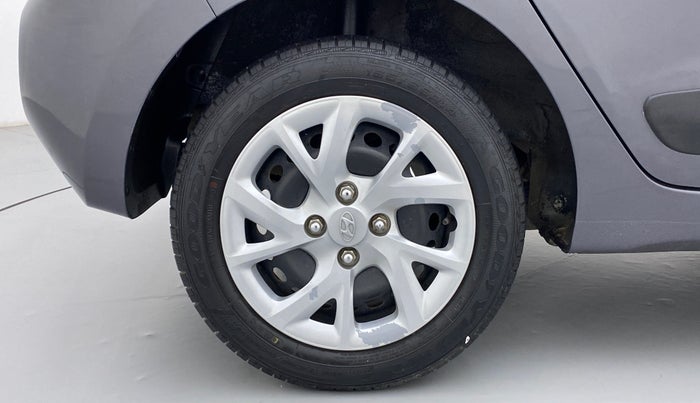 2017 Hyundai Grand i10 MAGNA 1.2 KAPPA VTVT, Petrol, Manual, 17,645 km, Right Rear Wheel