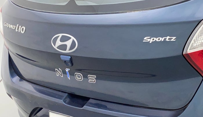 2020 Hyundai GRAND I10 NIOS SPORTZ AMT 1.2 KAPPA VTVT, Petrol, Automatic, 23,446 km, Dicky (Boot door) - Minor scratches