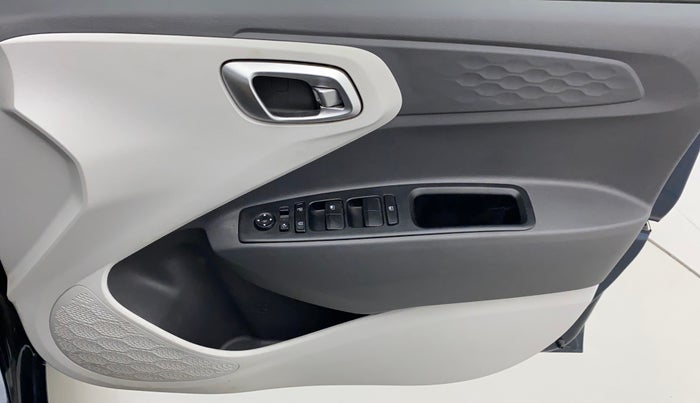 2020 Hyundai GRAND I10 NIOS SPORTZ AMT 1.2 KAPPA VTVT, Petrol, Automatic, 23,446 km, Driver Side Door Panels Control