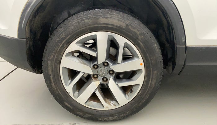 2021 Tata Safari XZ PLUS, Diesel, Manual, 67,914 km, Right Rear Wheel
