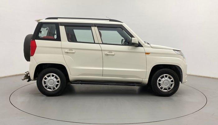 2015 Mahindra TUV300 T6 PLUS AMT, Diesel, Automatic, 77,761 km, Right Side View