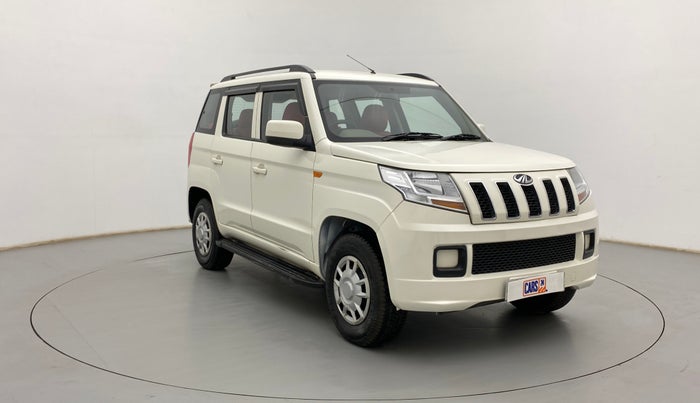 2015 Mahindra TUV300 T6 PLUS AMT, Diesel, Automatic, 77,761 km, Right Front Diagonal
