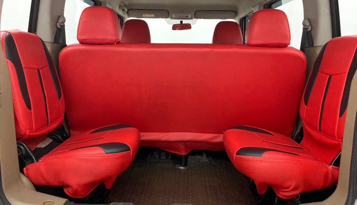 2015 Mahindra TUV300 T6 PLUS AMT, Diesel, Automatic, 77,761 km, Third Seat Row ( optional )
