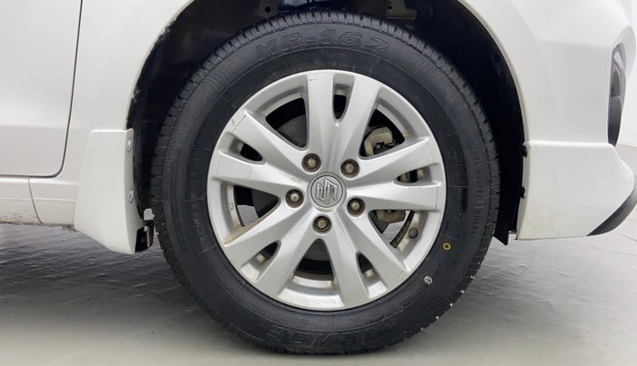 2017 Maruti Ertiga ZDI PLUS SHVS, Diesel, Manual, 63,107 km, Right Front Tyre