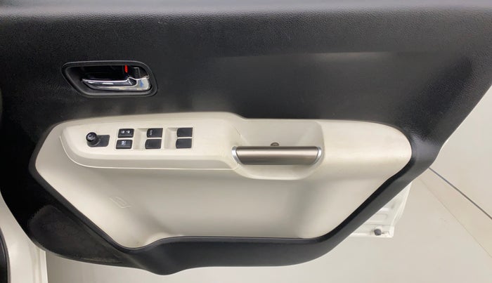 2017 Maruti IGNIS DELTA 1.2 AMT, Petrol, Automatic, 79,034 km, Driver Side Door Panels Control