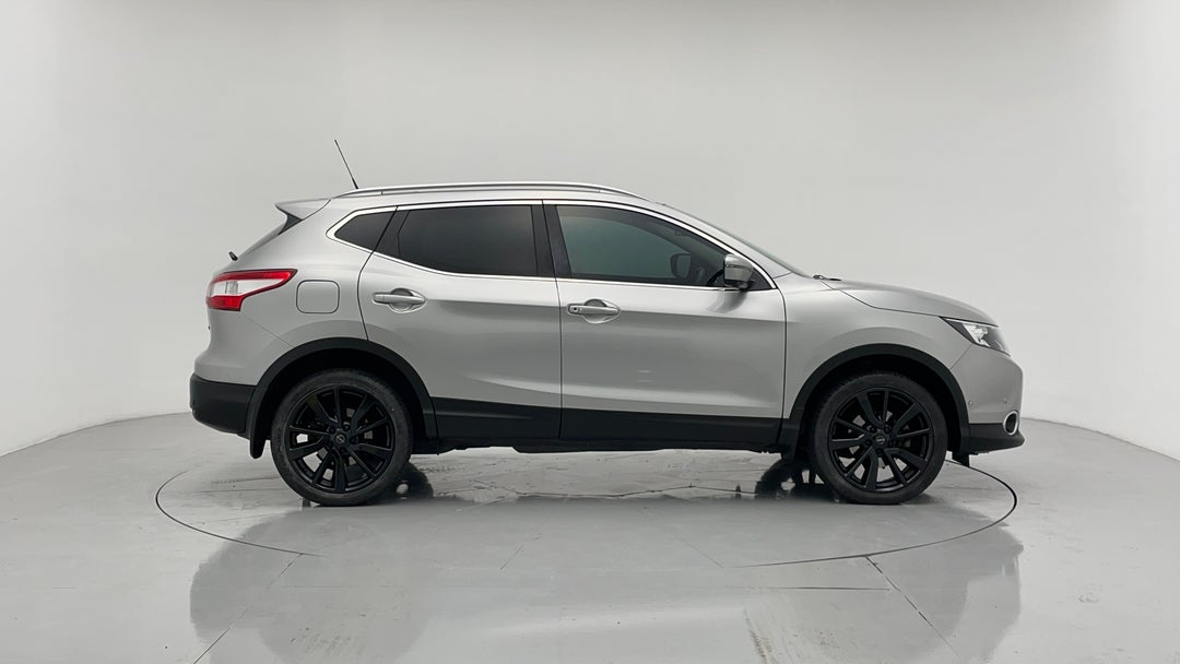 2017 Nissan Qashqai Ti, Automatic, 81266 km, Right Side View