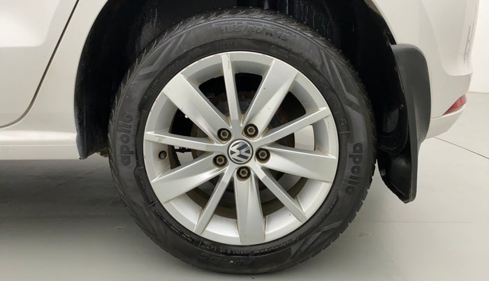 2014 Volkswagen Polo HIGHLINE1.2L PETROL, Petrol, Manual, 29,329 km, Left Rear Wheel