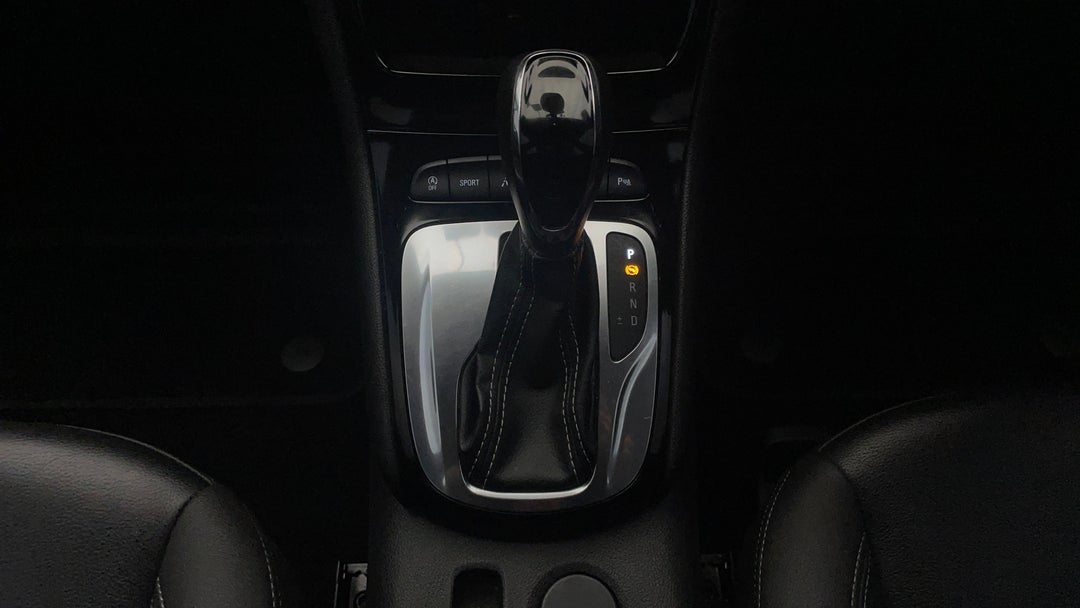 2017 Holden Astra Rs-v, Automatic, 63288 km, Gear Lever 