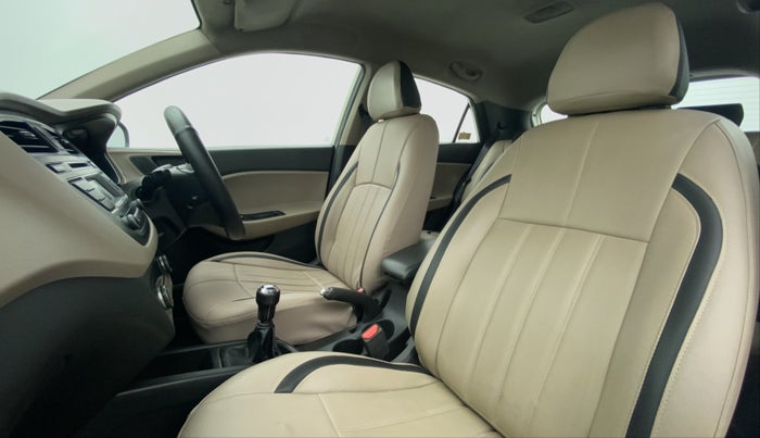 2014 Hyundai Elite i20 ASTA 1.2, Petrol, Manual, 82,641 km, Right Side Front Door Cabin