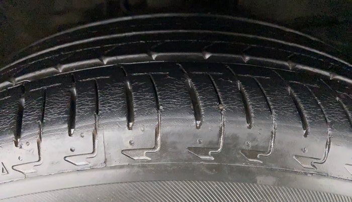 2019 Honda City ZX MT PETROL, Petrol, Manual, 10,806 km, Right Front Tyre Tread