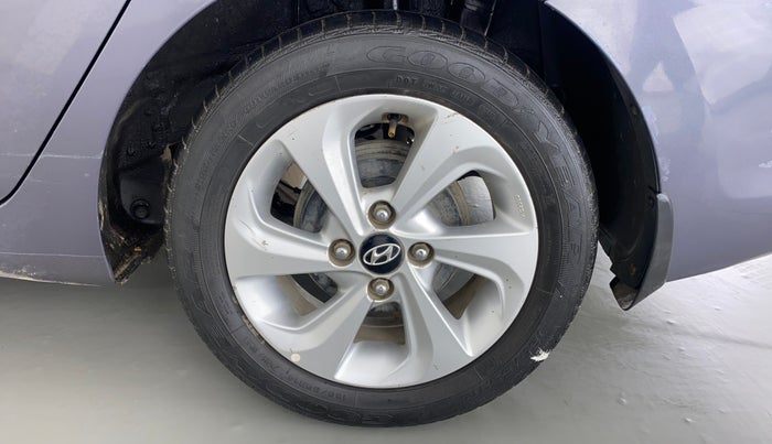 2018 Hyundai Xcent SX 1.2, CNG, Manual, 49,146 km, Left Rear Wheel