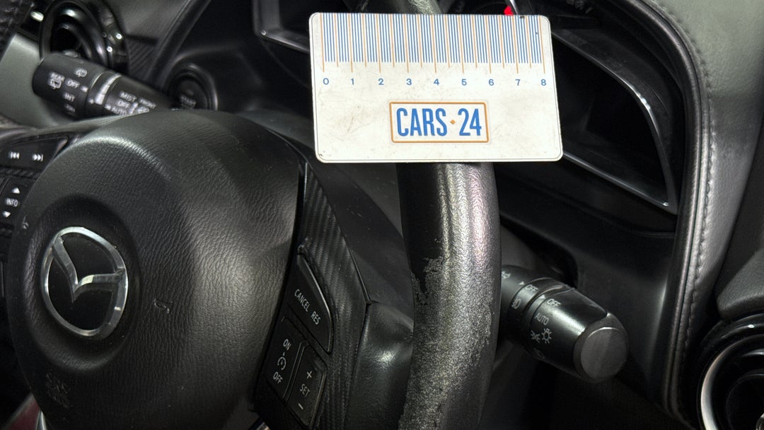 2017 Mazda CX-3 Akari (FWD), Automatic, 49697 km, Steering Wheel Body Wear